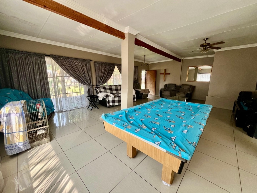 3 Bedroom Property for Sale in Oos Einde North West